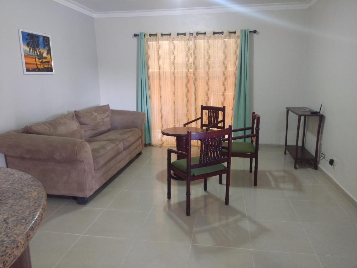 M & L Shared Apartment Punta Cana Exteriör bild